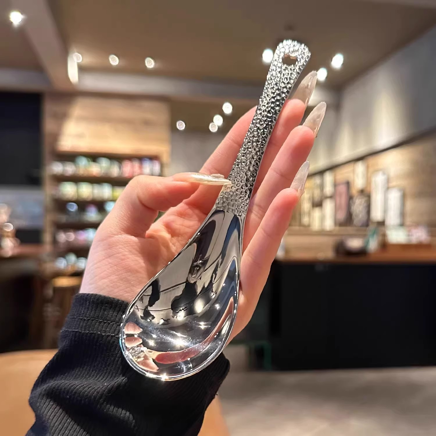 Retro-style Hammered Spoon Ham - Commercial Kitchen Utensils 评论和价格